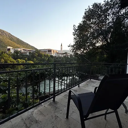 Old Town Oasis Lägenhet Mostar