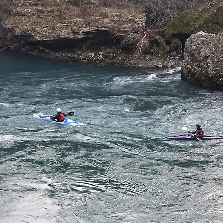 Old Town Oasis * 莫斯塔尔