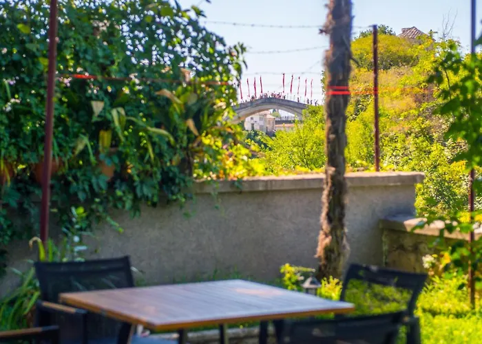 Old Town Oasis * Mostar